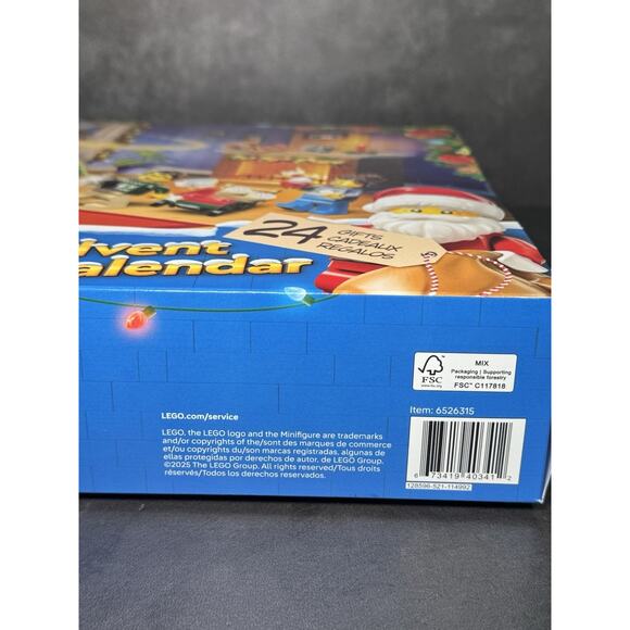 LEGO City Advent Calendar 2025 Set 60475 – Christmas Holiday Set - Picture 3 of 3